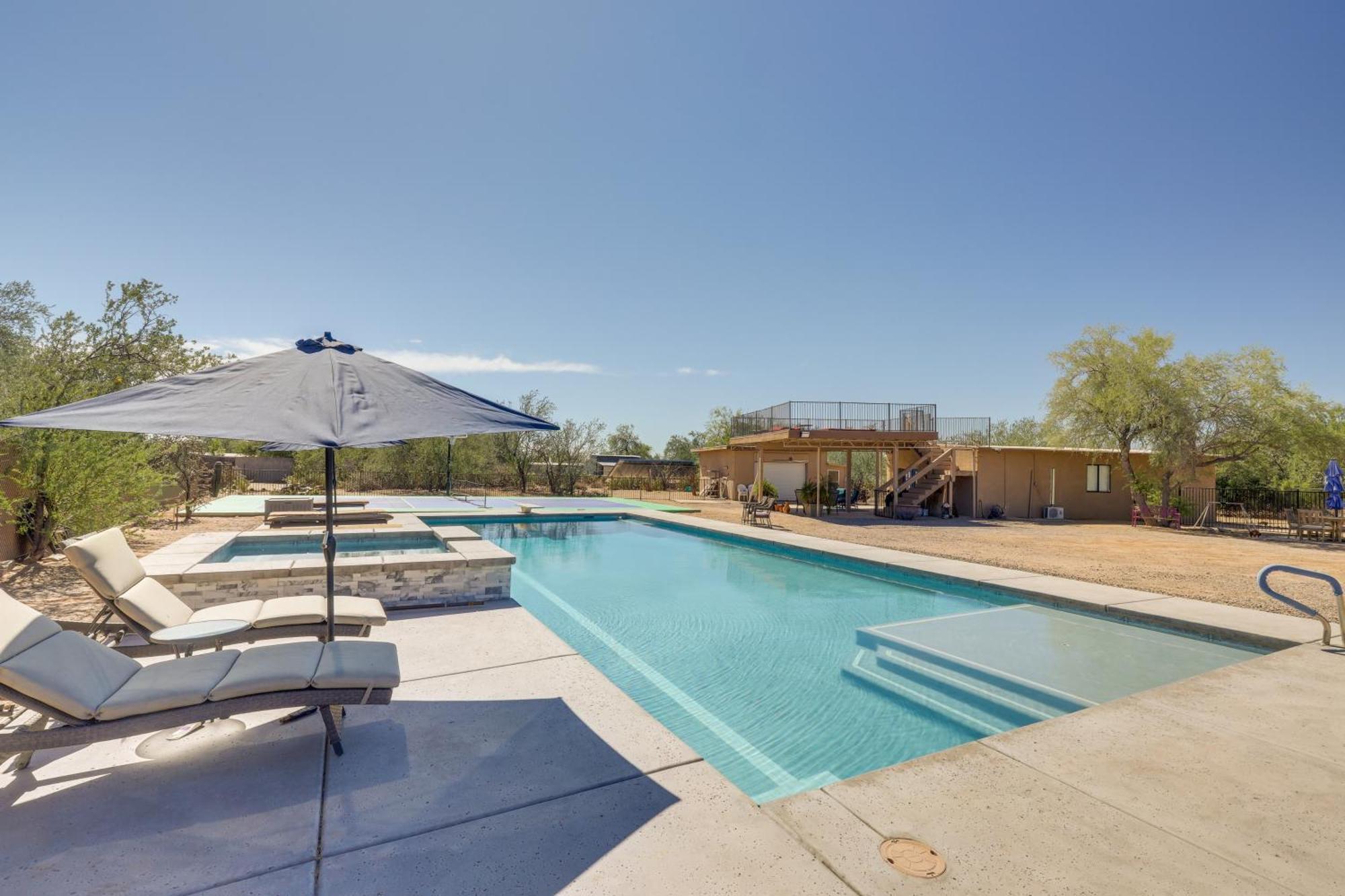 Oro Valley Retreat With Pool, Spa And Rooftop Views! 외부 사진