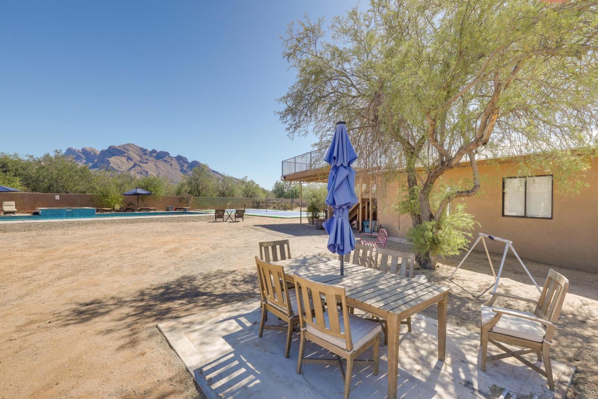 Oro Valley Retreat With Pool, Spa And Rooftop Views! 외부 사진